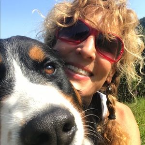 Meet your Posher, Karmen